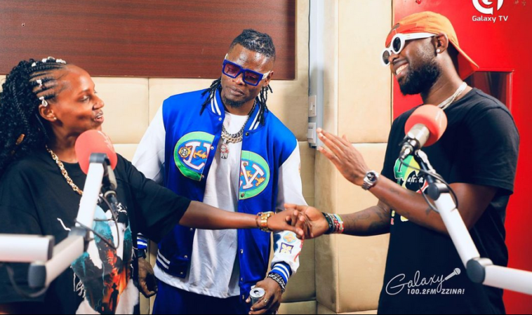 VIDEO: Eddy Kenzo into Alex Muhangi’s baby mama, Prim’s b00bs VIDEO: Eddy Kenzo into Alex Muhangi’s baby mama, Prim’s b00bs