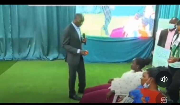 VIDEO: Netizens left bewildered after Pastor Kakande performs shocking miracle VIDEO: Netizens left bewildered after Pastor Kakande performs shocking miracle