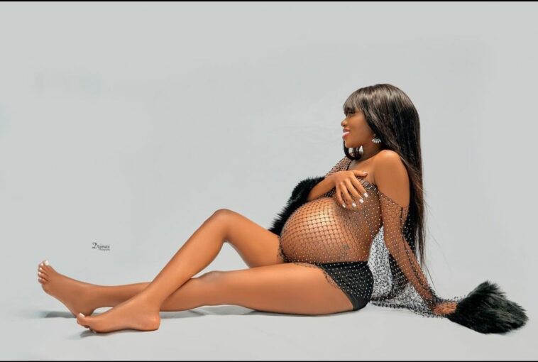 Former Miss Nkumba University Doreen Muganwa poses nekkid in pregnancy photoshoot Former Miss Nkumba University Doreen Muganwa poses nekkid in pregnancy photoshoot
