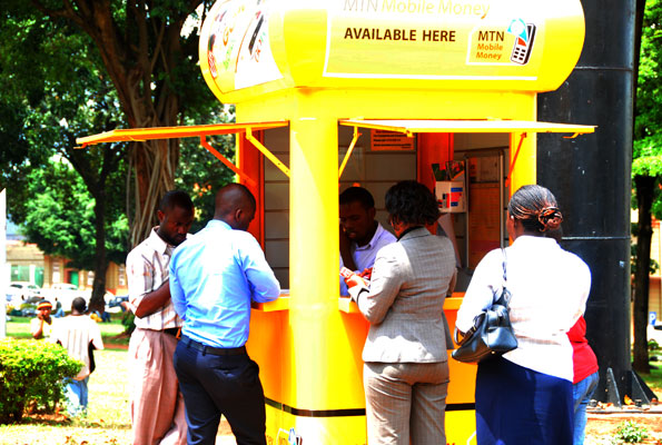 How Lady lost 3.5 Millions through MTN Mobile money How Lady lost 3.5 Millions through MTN Mobile money