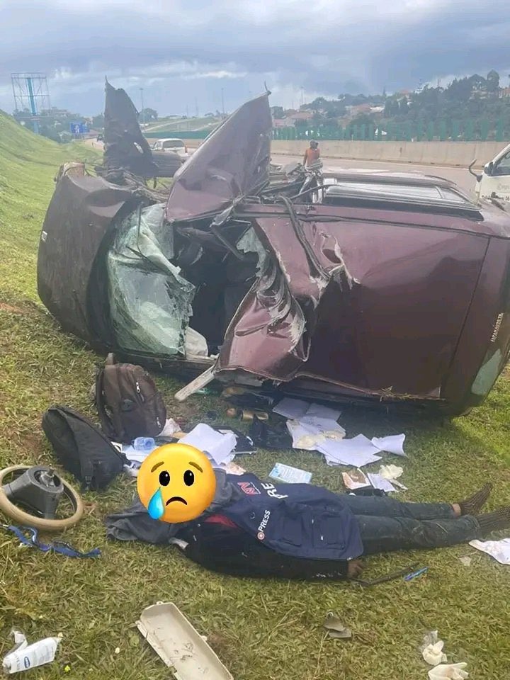 VIDEO: Watch NTV news anchor cry while announcing the death of colleague Edward Muhumuza VIDEO: Watch NTV news anchor cry while announcing the death of colleague Edward Muhumuza