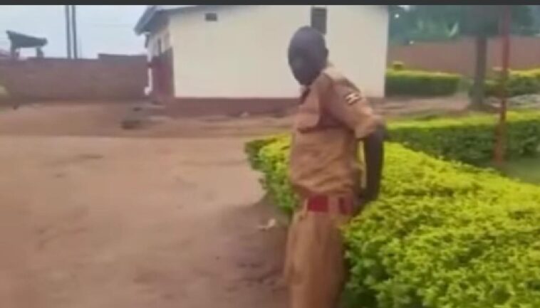 VIDEO: Watch Ugandan drunk prison officer struggle to walk at office VIDEO: Watch Ugandan drunk prison officer struggle to walk at office