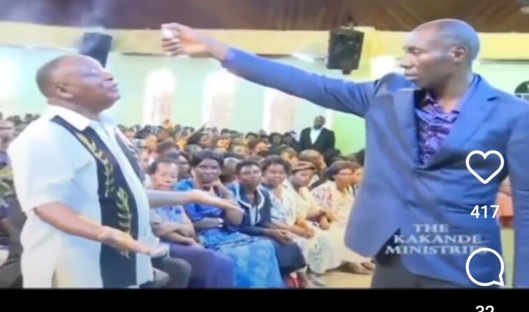 VIDEO: Pastor Kakande performs life changing miracle on Kadongo Kamu singer Fred Ssebata VIDEO: Pastor Kakande performs life changing miracle on Kadongo Kamu singer Fred Ssebata