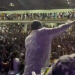 Video: Shocking miralces – Pastor Kayanja pours substances into believers Video: Shocking miralces – Pastor Kayanja pours substances into believers