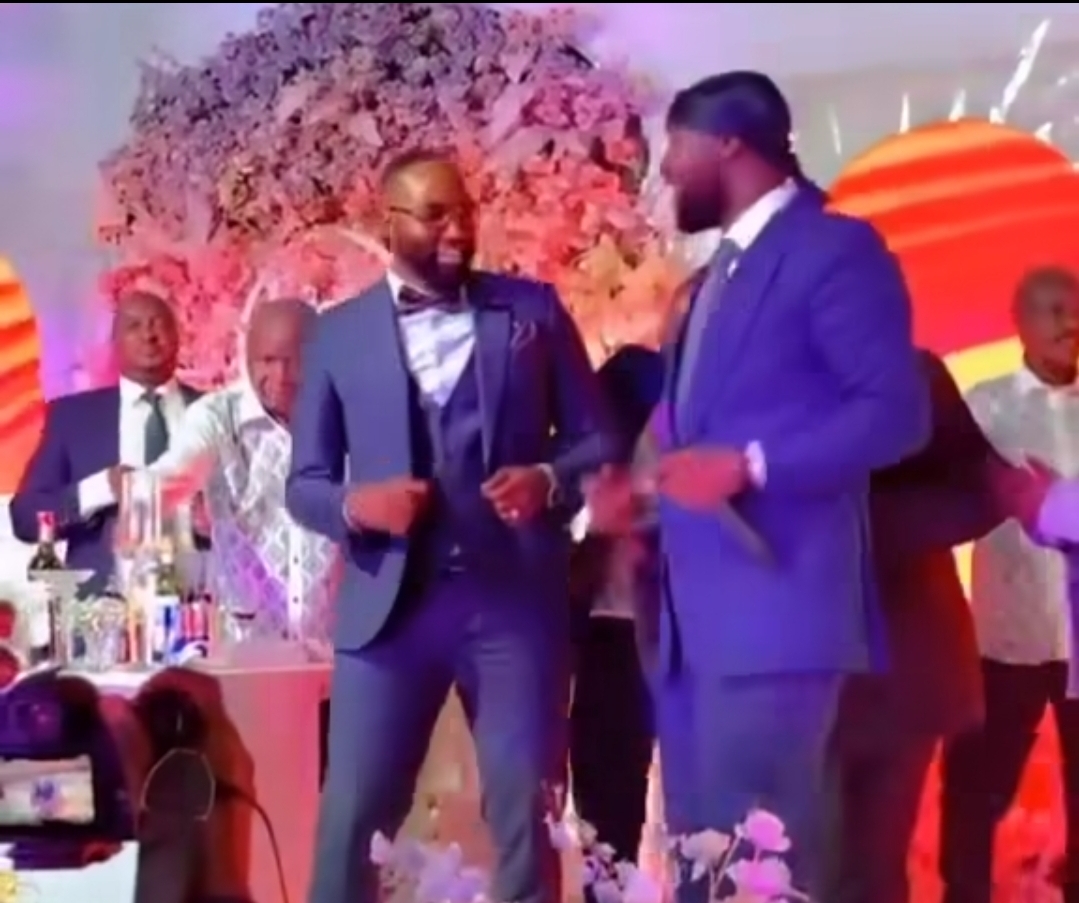 VIDEO: Watch Dr Hamza  perform Eddy Kenzo’s songs at a wedding