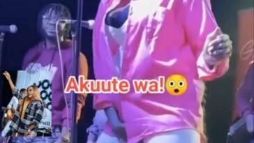 VIDEO: Cindy f!ingers her sumbie on stage